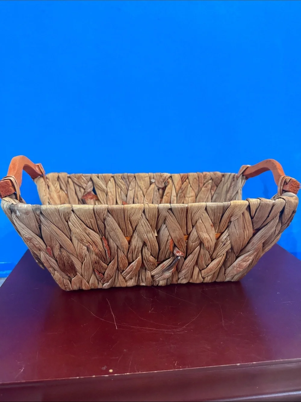 Woven Storage Basket with wood Handles - Natural Brown